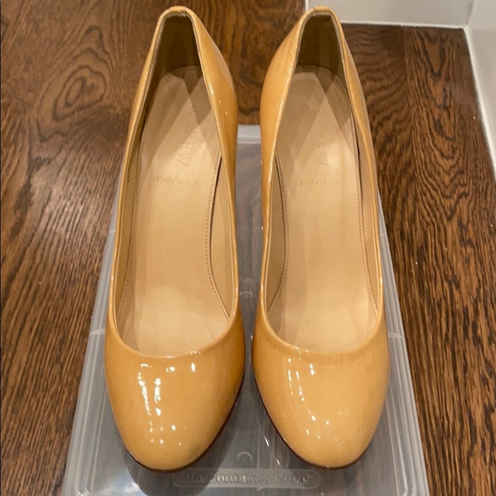 J.crew tan patent leather round toe heels